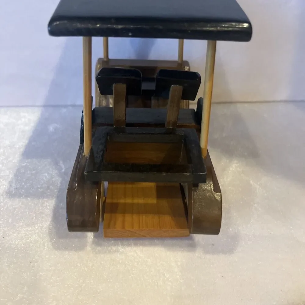 wooden golf cart rolling wheels pegs desktop golf decor